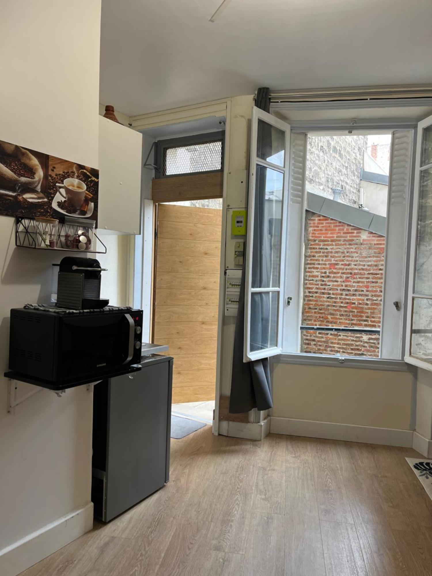 Charmant Studio Spacieux Parijs Buitenkant foto